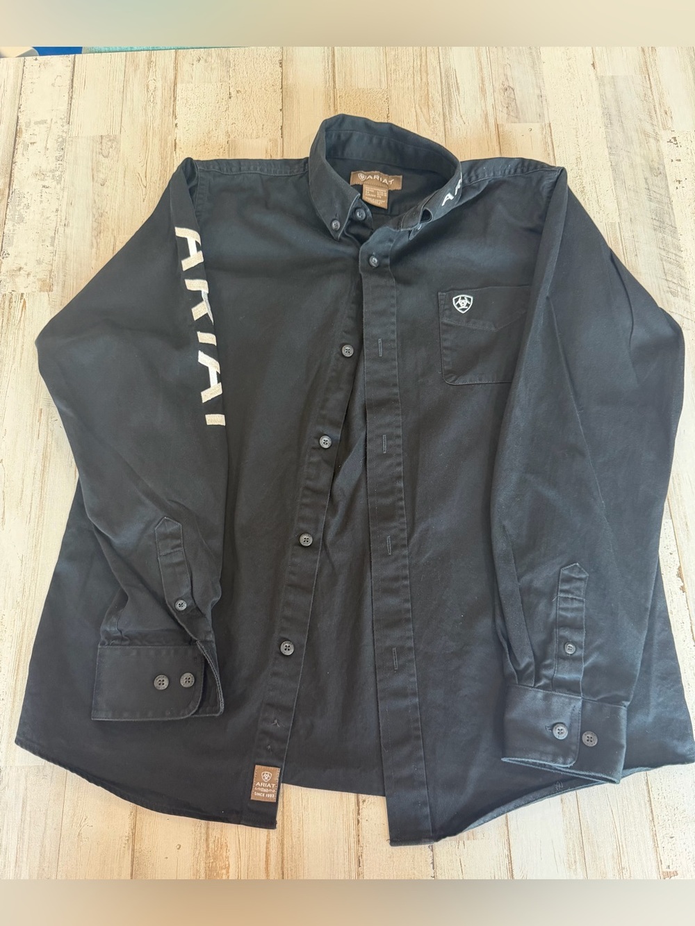 Ariat Boys Large 14-16 Black Long Sleeve Button Down Western Shirt Logo